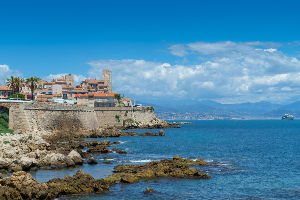 Greffe de Cheveux Antibes